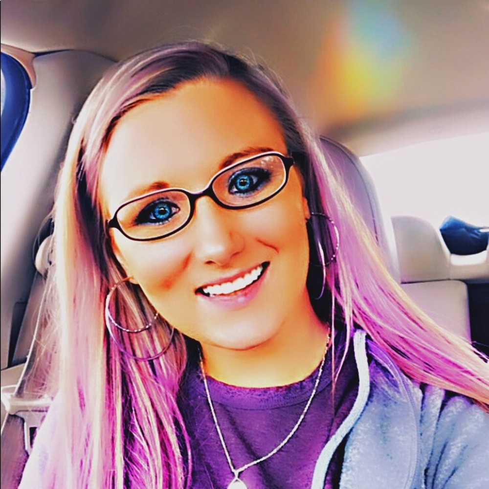 Meet your Posher, Jenny